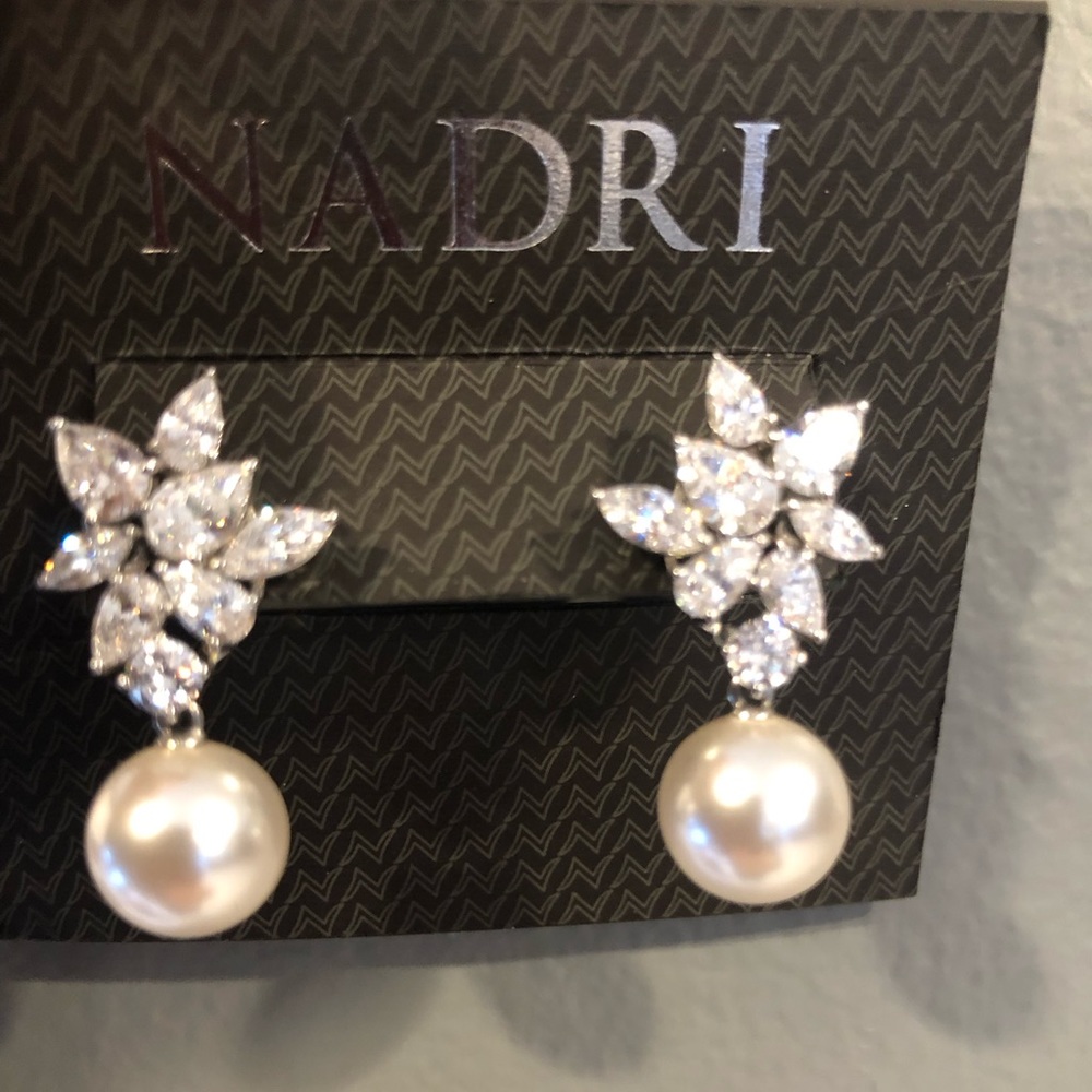 Nadri pearl and flower stone studs